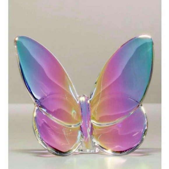 Meet your Posher, Erica - Picture 2 of 4